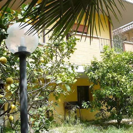 Lola House Casa vacanze *